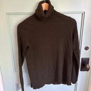 Vince Green Cashmere Turtleneck Sweater